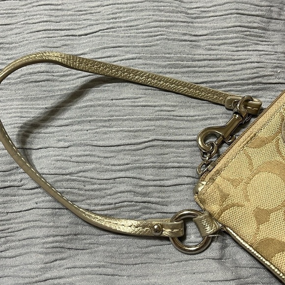 Coach Est 1941 New York Beige Wristlet, Vintage